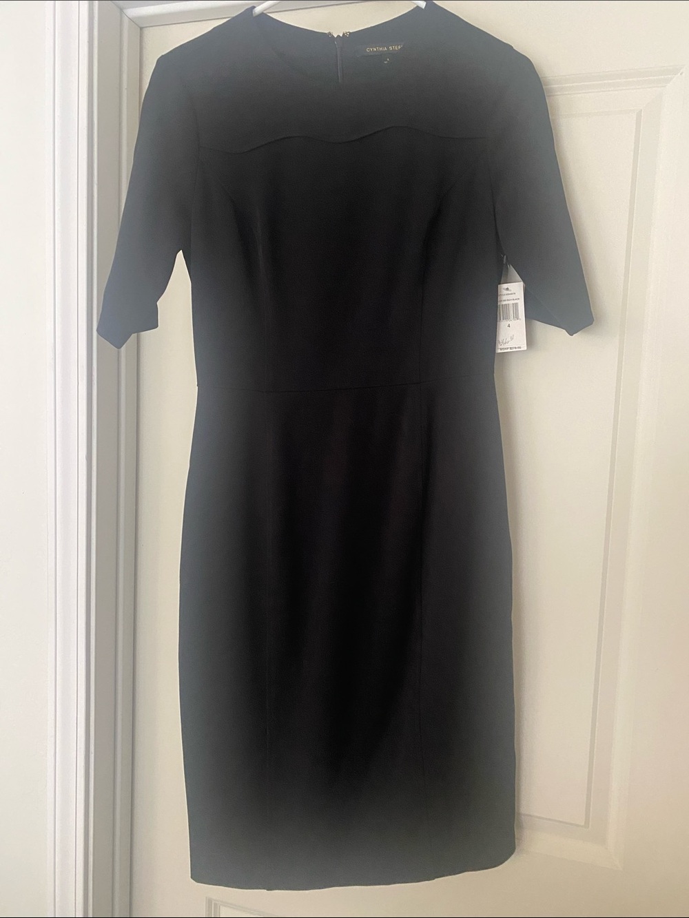 Cynthia Steffe Classic Black Midi Sheath Dress size 4 New with Tag!